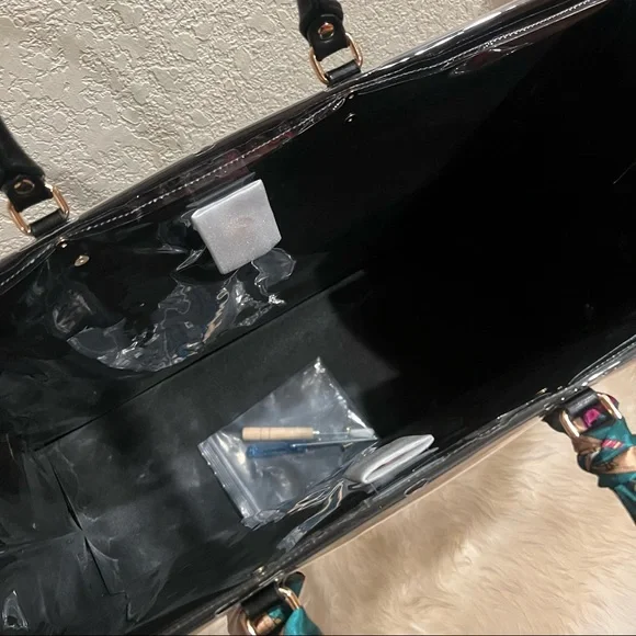 Gucci Shopping Bag Tote with PVC Cover - Picture 5 of 7